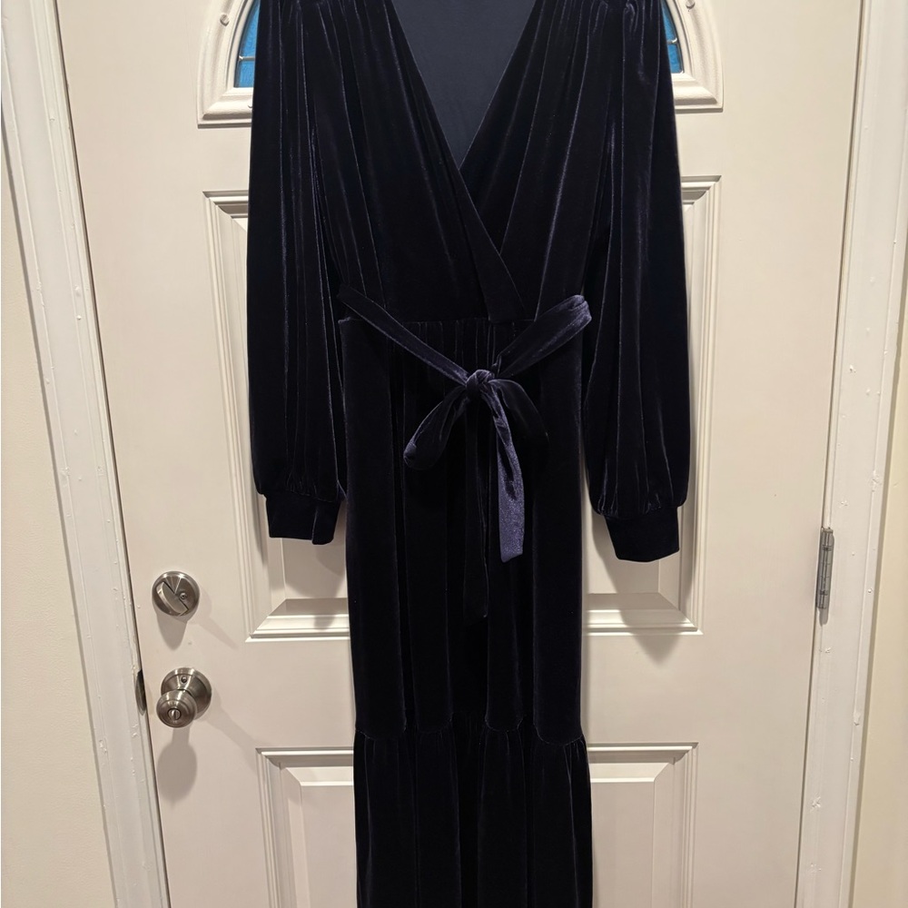 Boden Ophelia Velvet Midi Wrap Dress